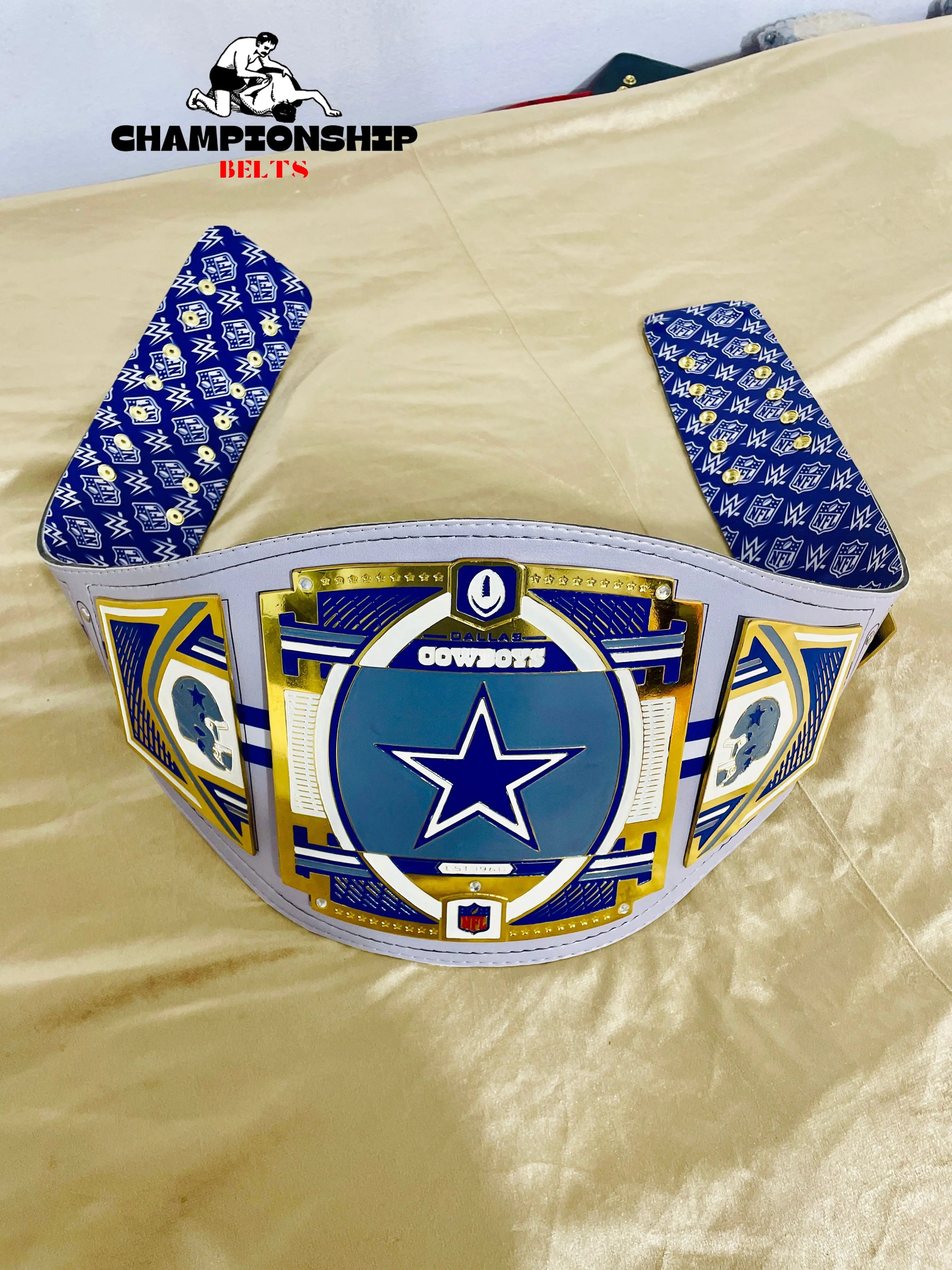 Dallas Cowboys WWE Legacy Replica